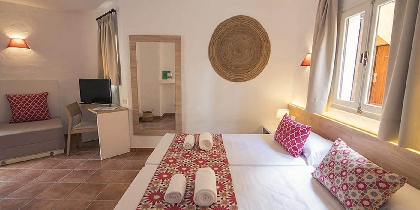 Azuline-Club-Cala-Martina-Ibiza-Room-30