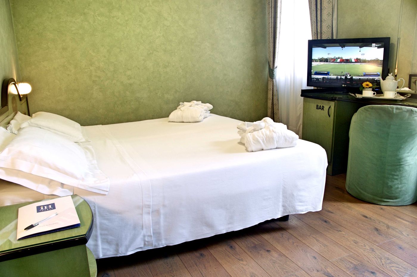 IH-Hotels-Milano-Puccini-Room-3