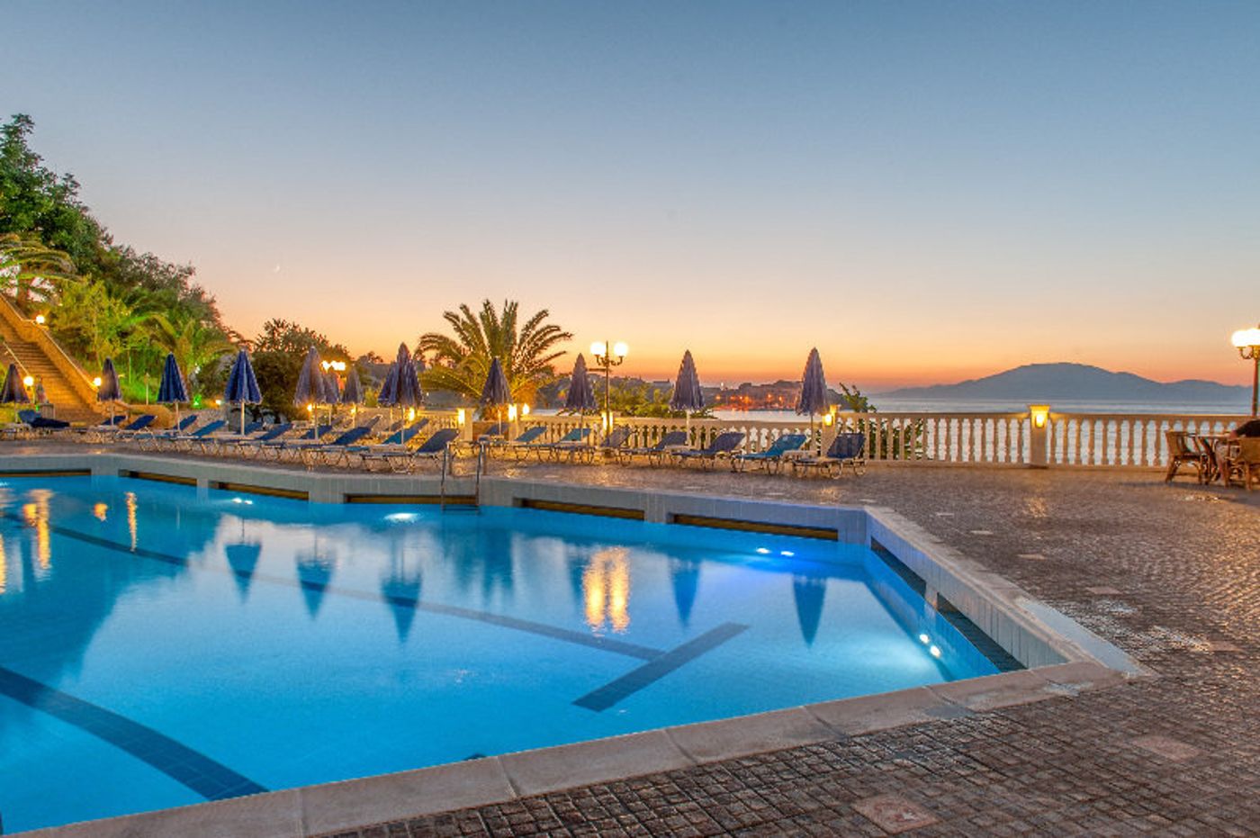 Alexandra-Beach-Pool-3