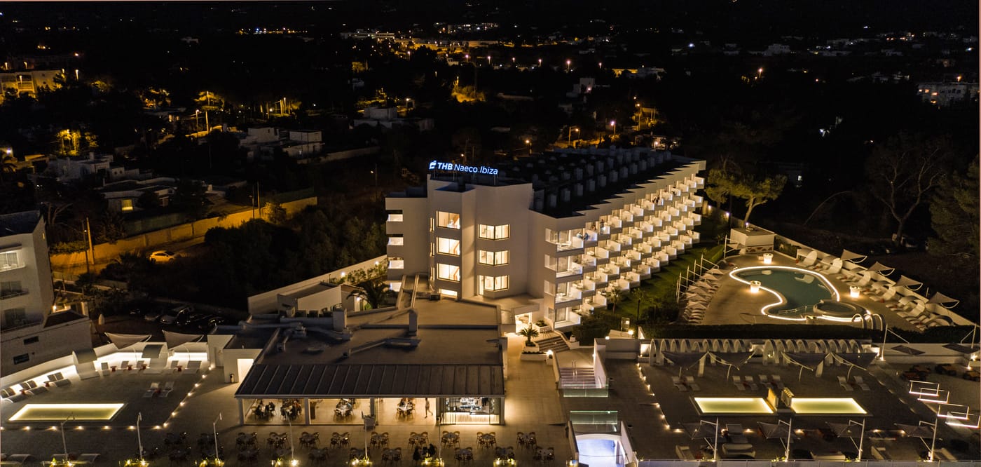 THB-Naeco-Ibiza-Class-Terrace-15