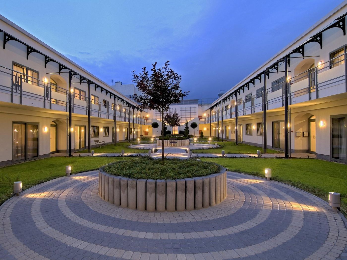 Corinthia-Hotel-Budapest-General-view-1