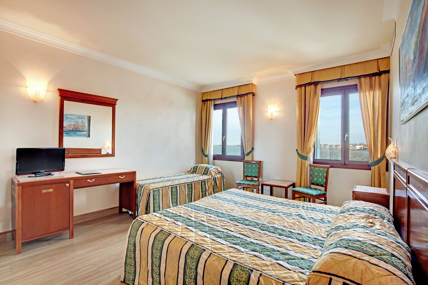 Hotel-Panorama-Room-14