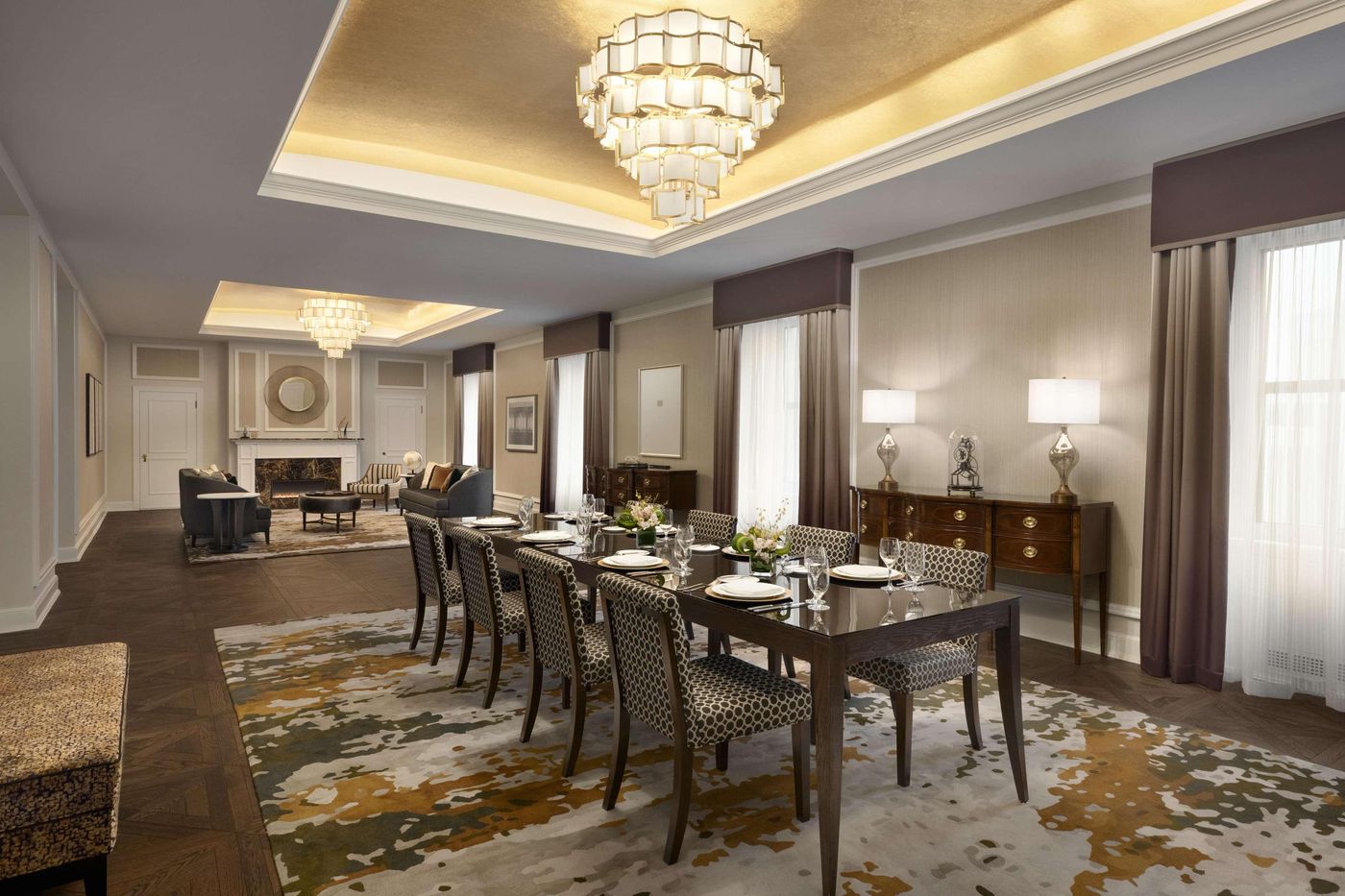 Fairmont-Vancouver-Room-49