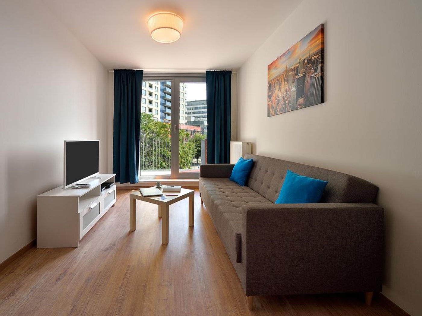 Apollis Business&Budget by Ambiente-Slovakia-BRATISLAVA-Room-8