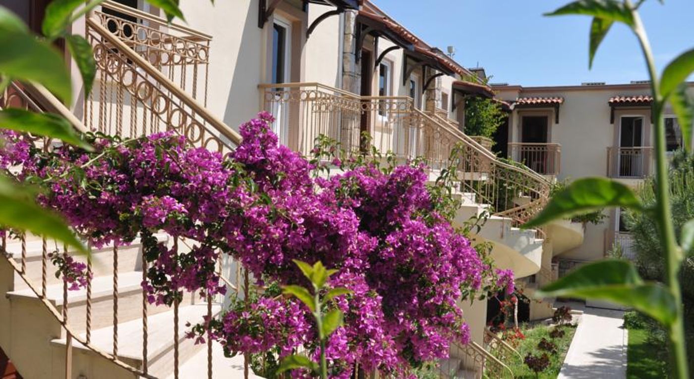 Moonshine Apartments