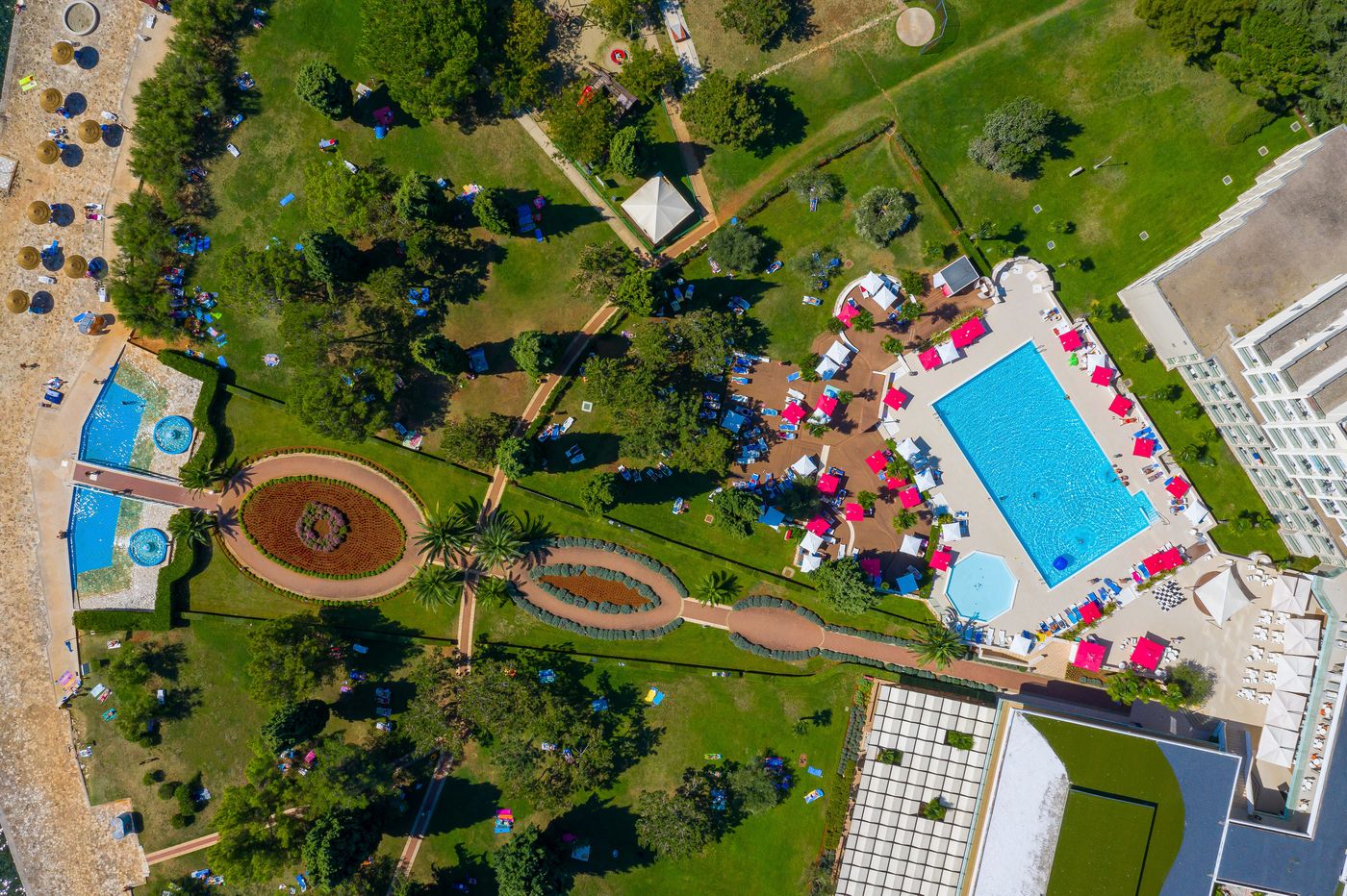 Hotel-Materada-Plava-Laguna-General-view-7