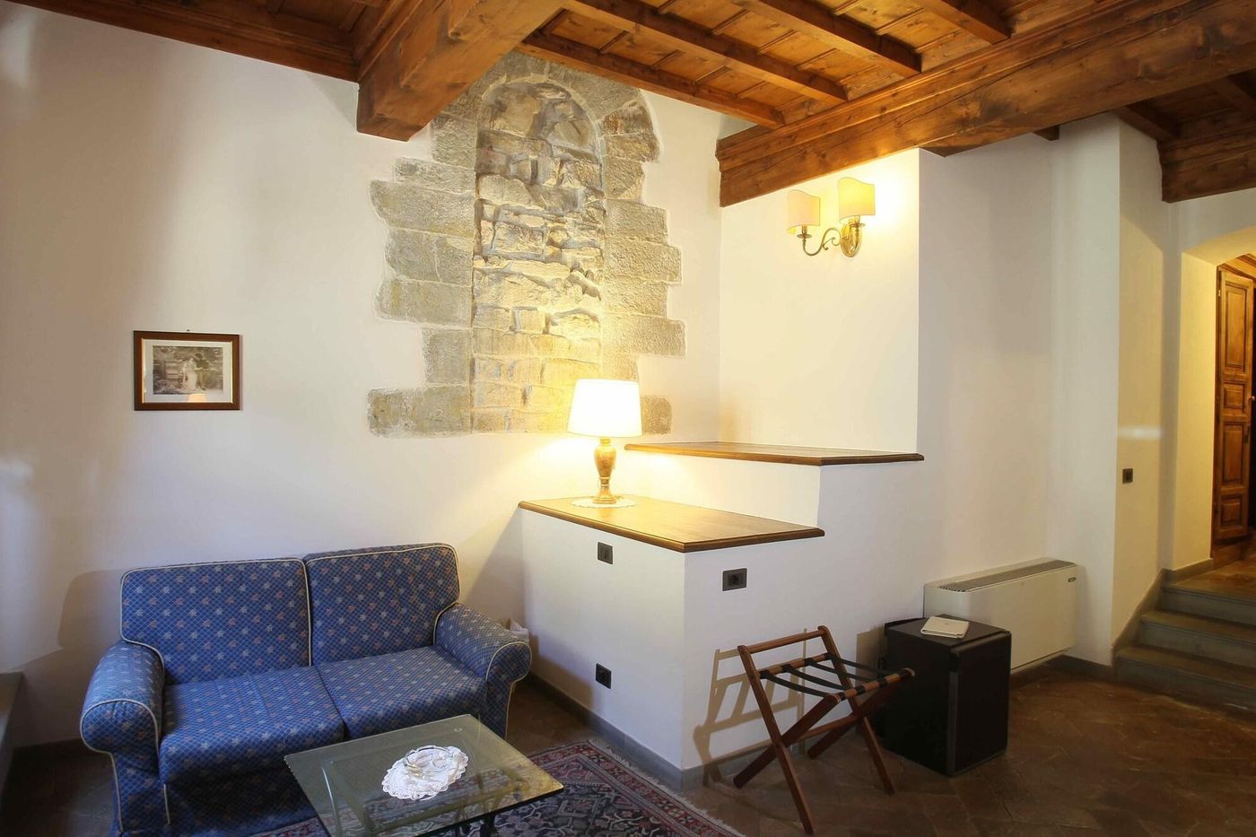 Palazzo-Squarcialupi-Room-15