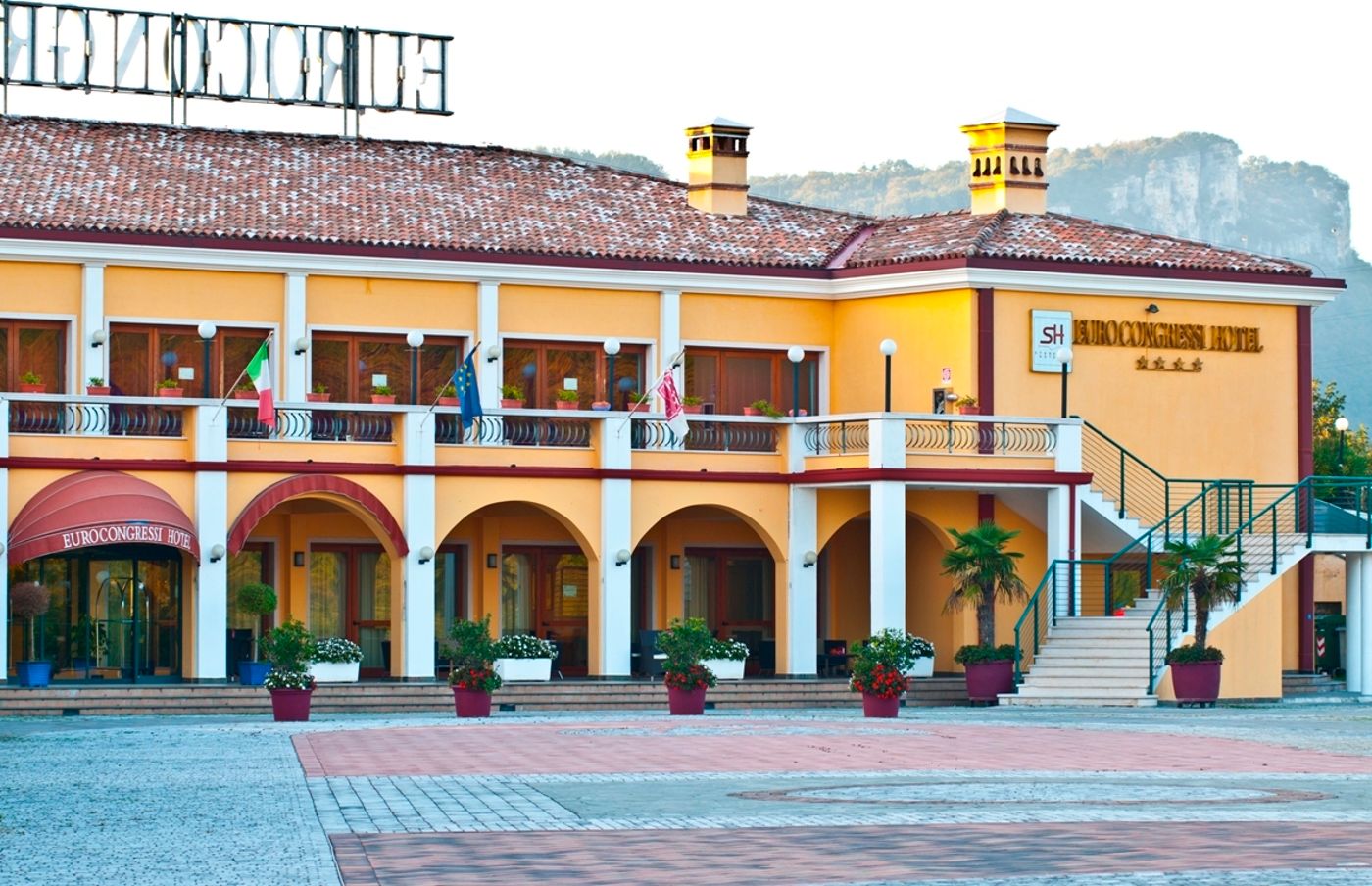 La Rondinaia in Eurocongressi Hotel-Italy-Cavaion Veronese (VR)-General view-1