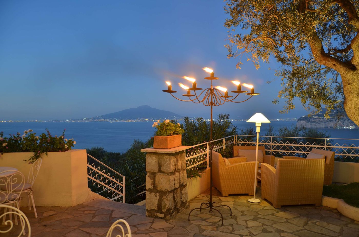 Grand-Hotel-Aminta-General-view-72