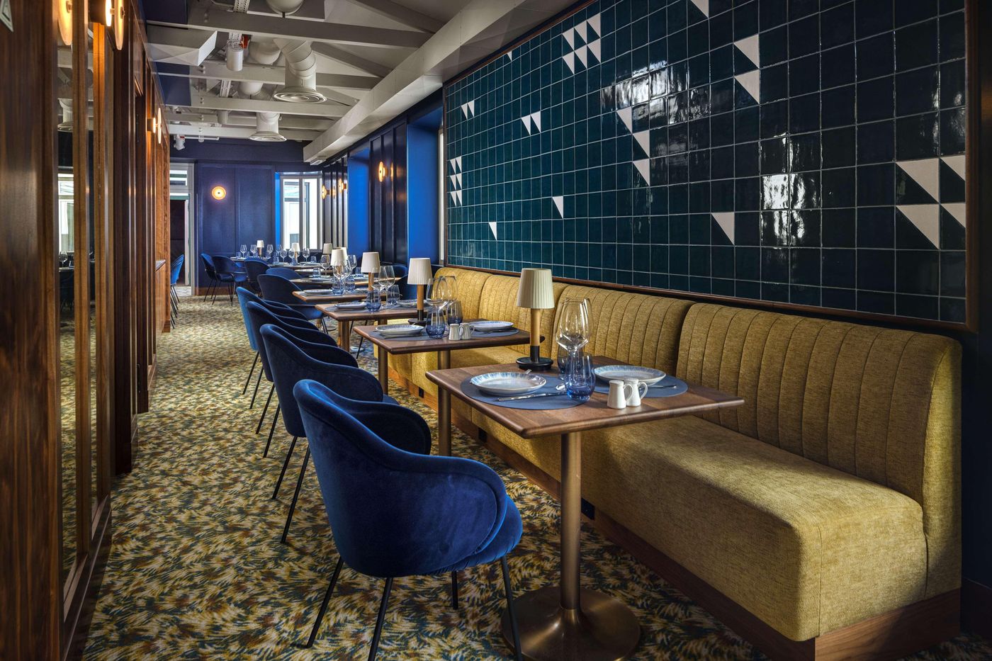 DUO-Hotel-Lisbon--Curio-Collection-By-Hilton-Restaurant-13