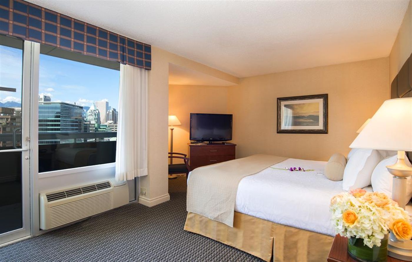 Best-Western-Premier-Chateau-Granville-Hotel---Suites-Room-23