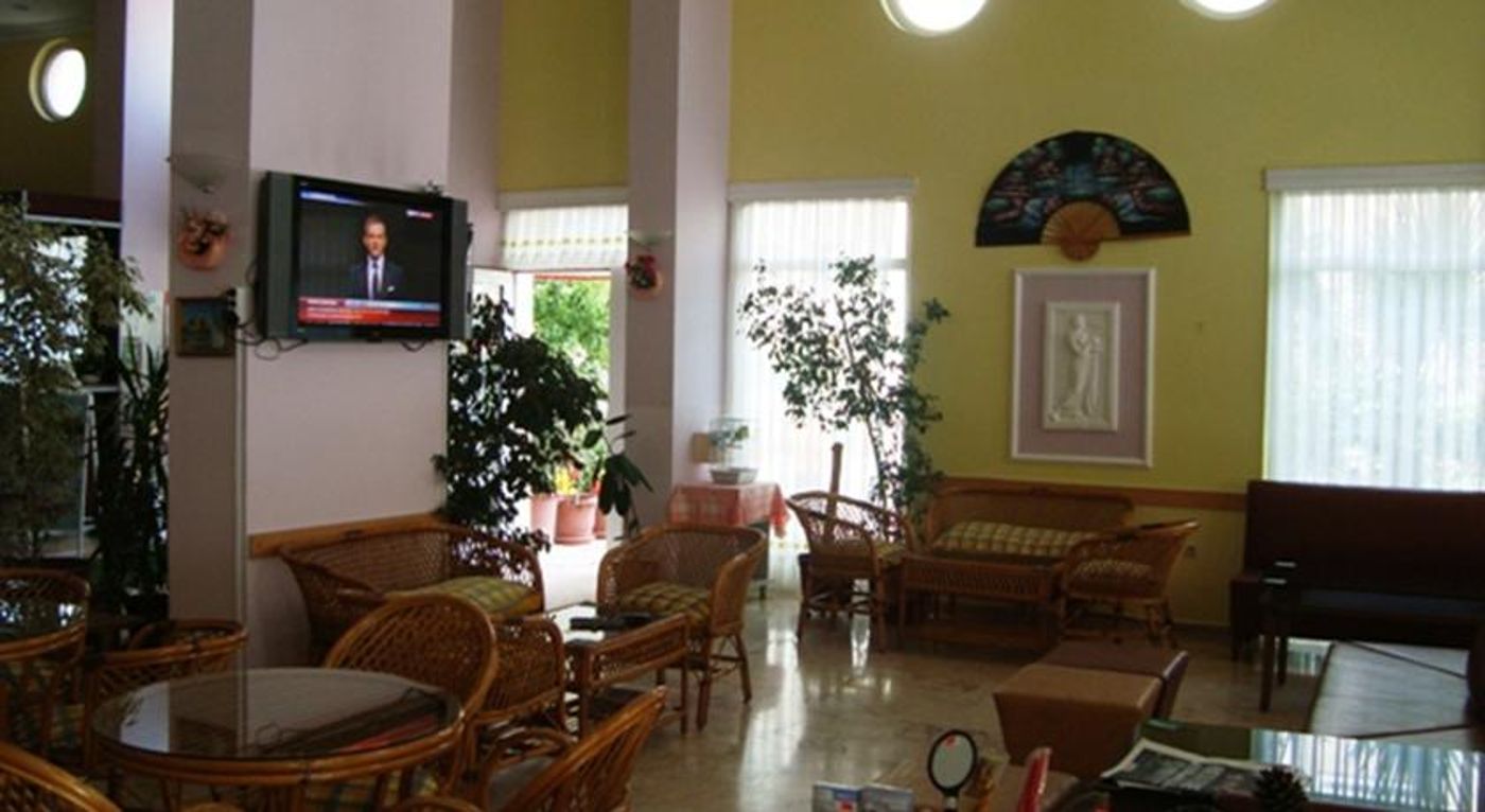 Golden Moon Apartments