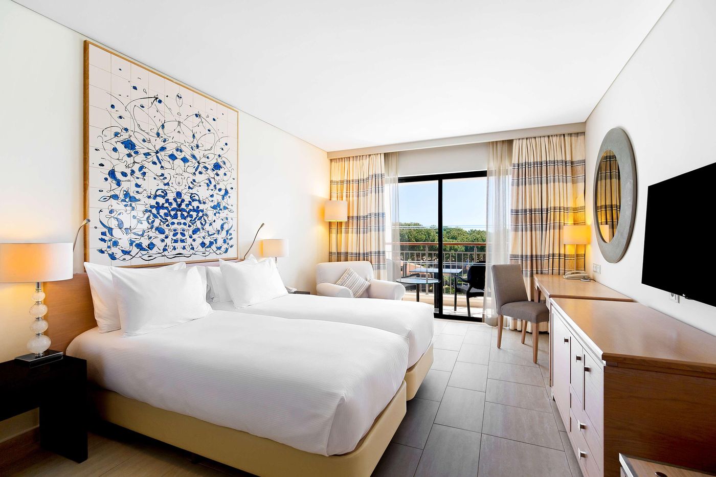 Hilton-Vilamoura-As-Cascatas-Golf-Resort---Spa-Room-28