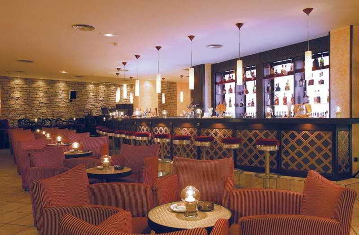 Seaside-Sandy-Beach-Hotel-Bar-35