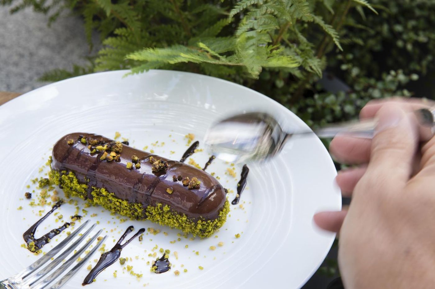 Les-Deux-Girafes-Restaurant-55