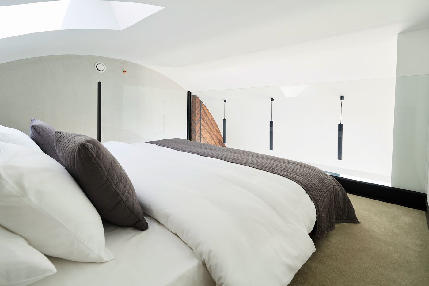 New-Port-Hotel-Room-19