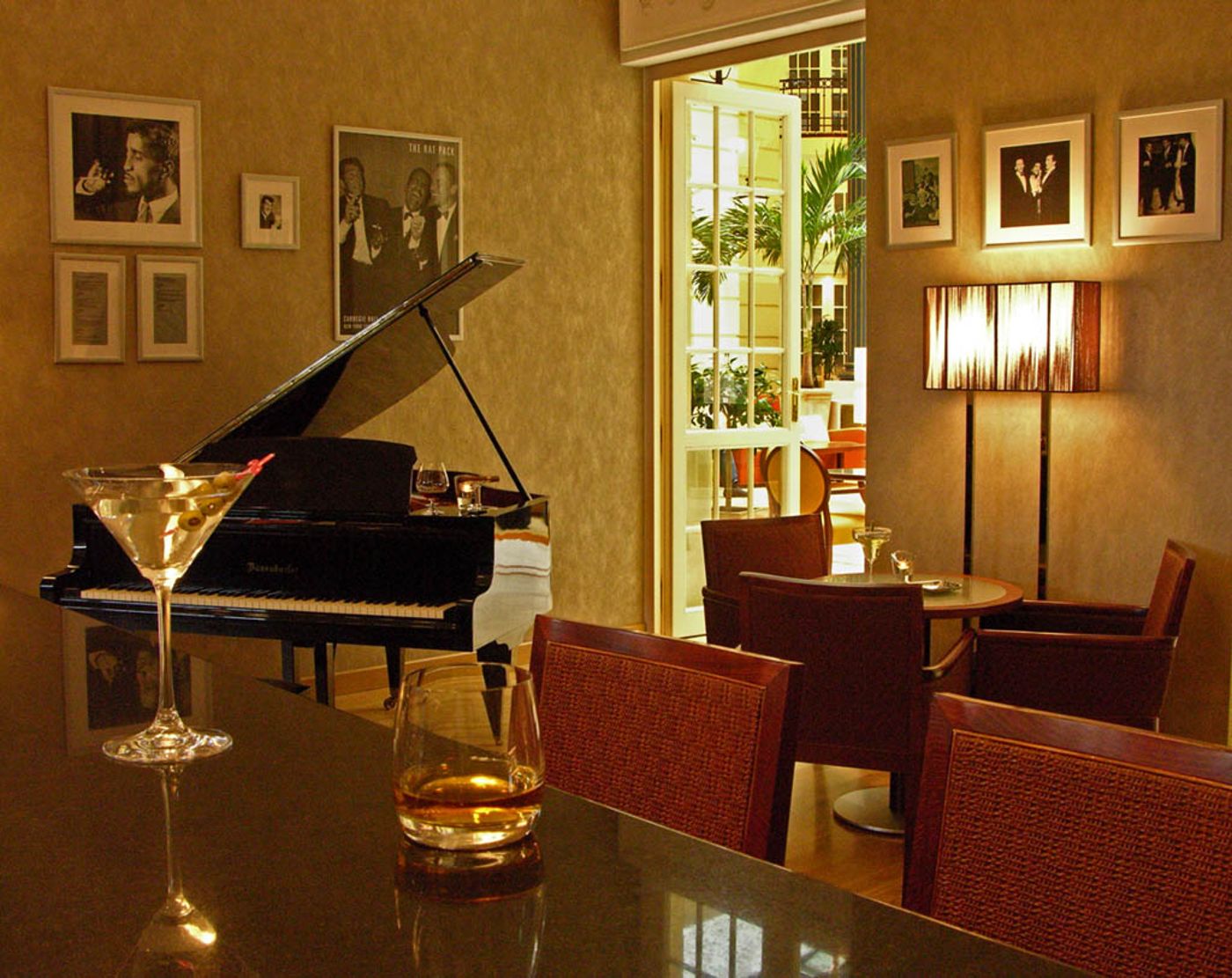 Polonia-Palace-General-view-14