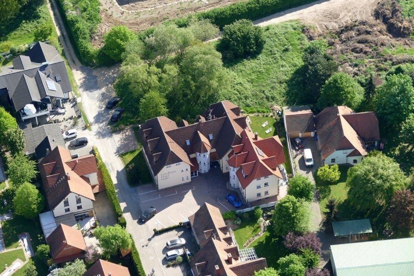 Landhaus Hotel Müller - Germany - GROSSOSTHEIM - General view - 2