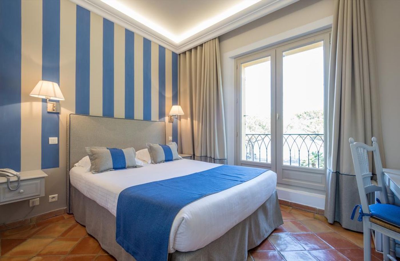 La-Bastide-Du-Port-Room-3