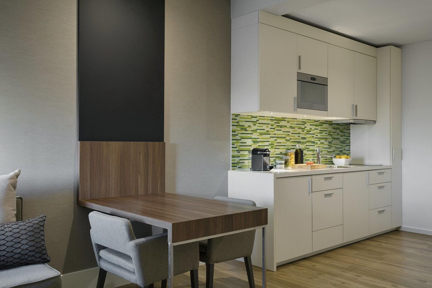 Element-Amsterdam-Room-37