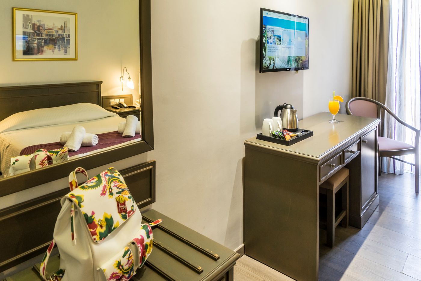 Castello-City-Room-24