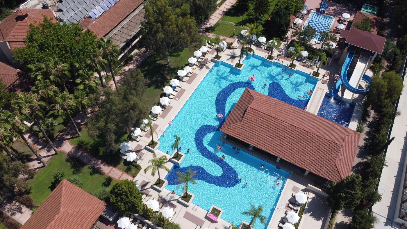 Champion Holiday Village