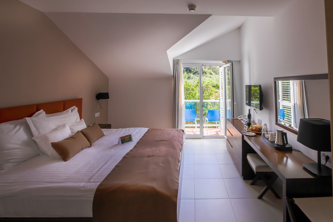 TUI-Blue-Kalamota-Island-Room-15