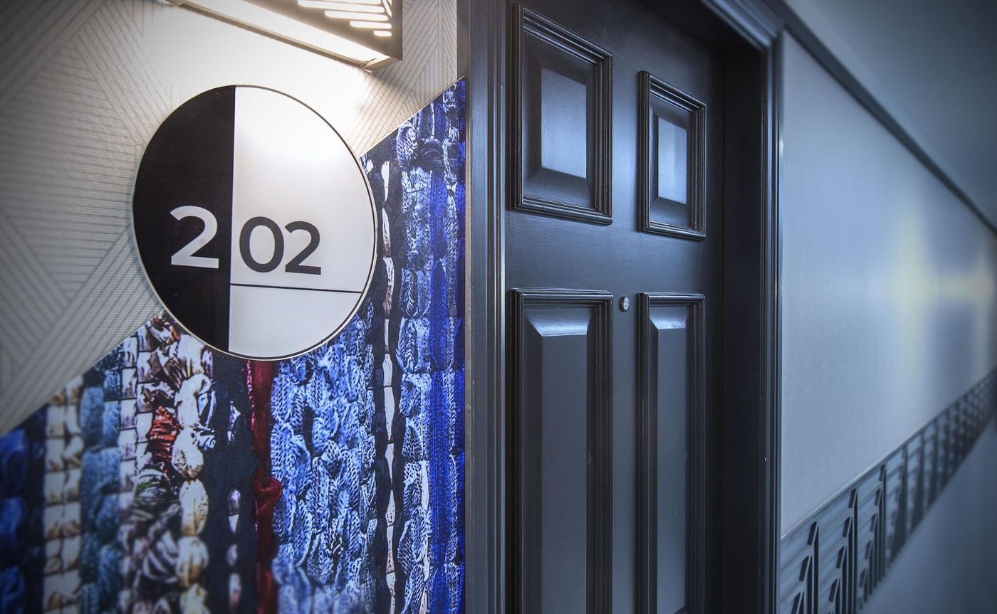 Arthaus Hotel-Ireland-Dublin-Lobby-2