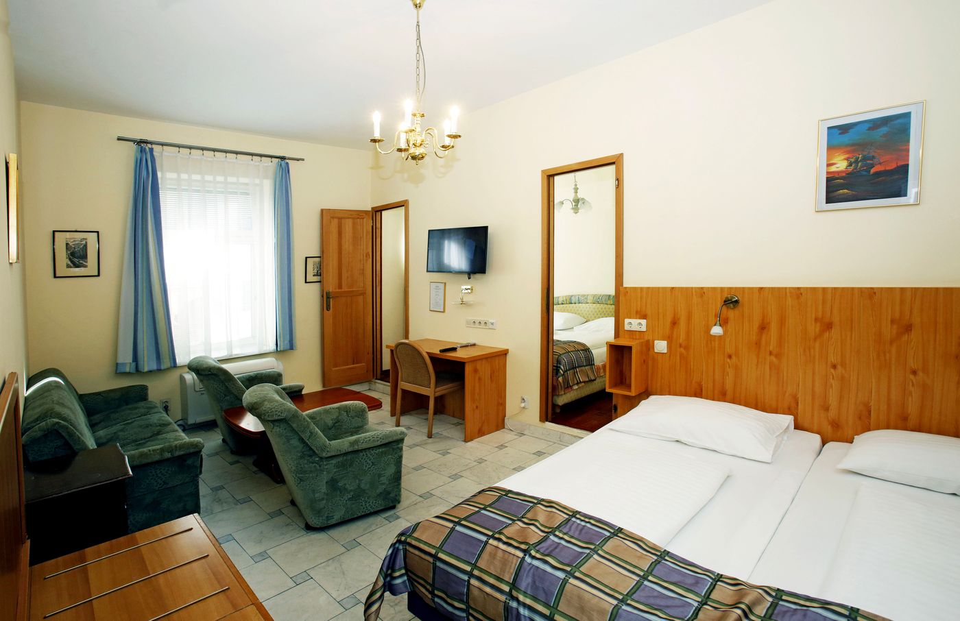 Hotel Pension Continental - Austria - Vienna - Room - 4