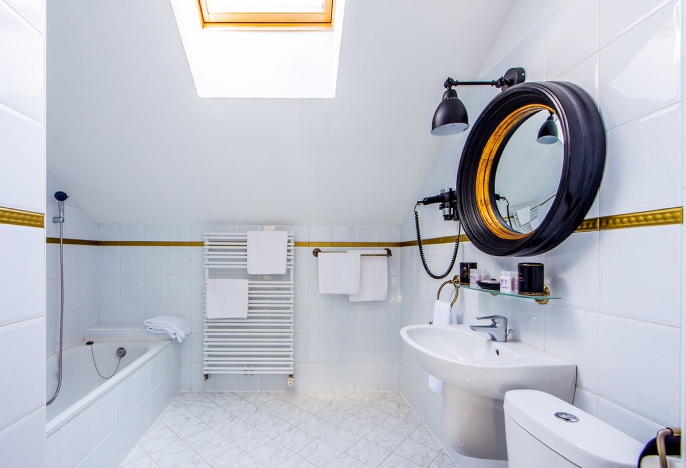 Milford-Suites-Room-10