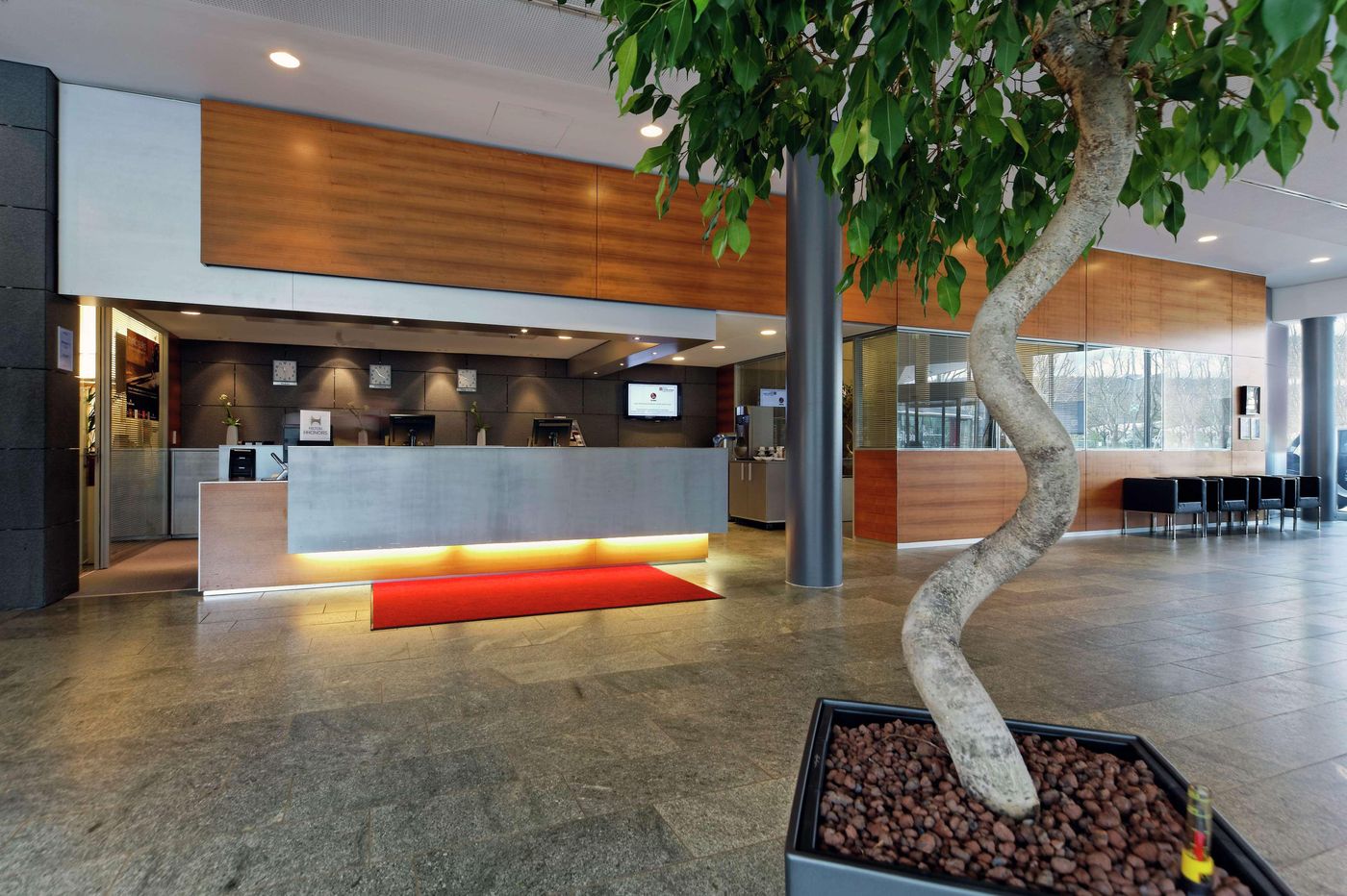 Hilton Garden Inn Stuttgart NeckarPark-Germany-STUTTGART-Lobby-5