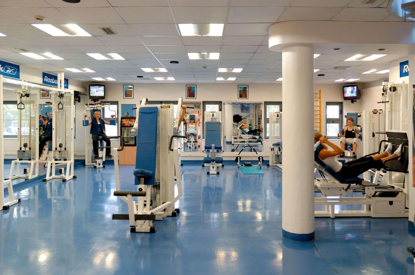 Danubius-Hotel-Helia-Sports-and-Entertainment-41