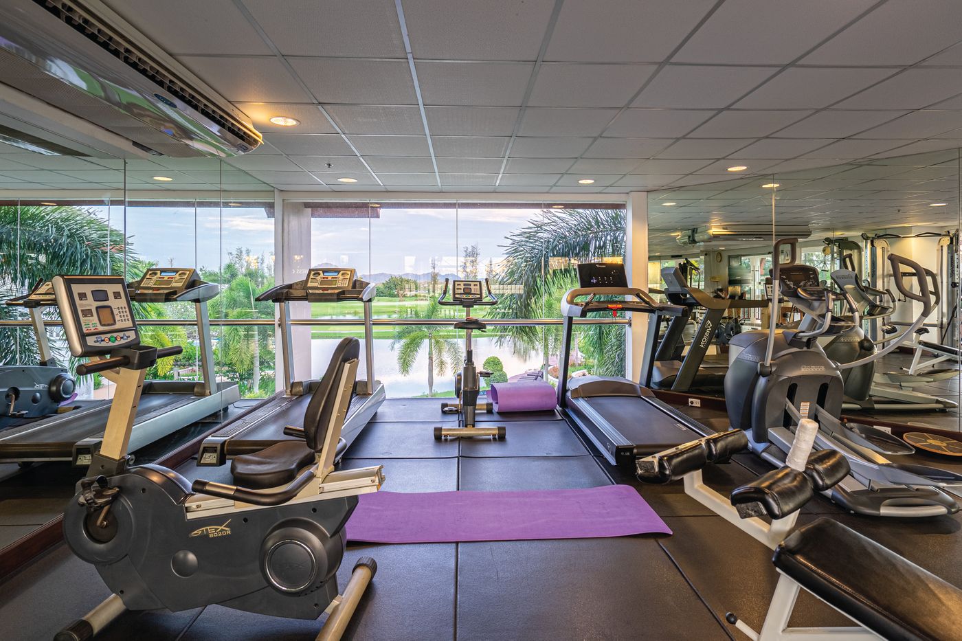 HOMM-Suites-Laguna---a-brand-of-Banyan-Group-Sports-and-Entertainment-48