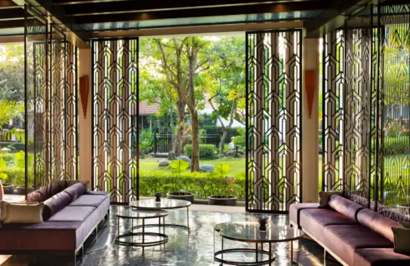 AoNang-Villa-Resort-Lobby-22