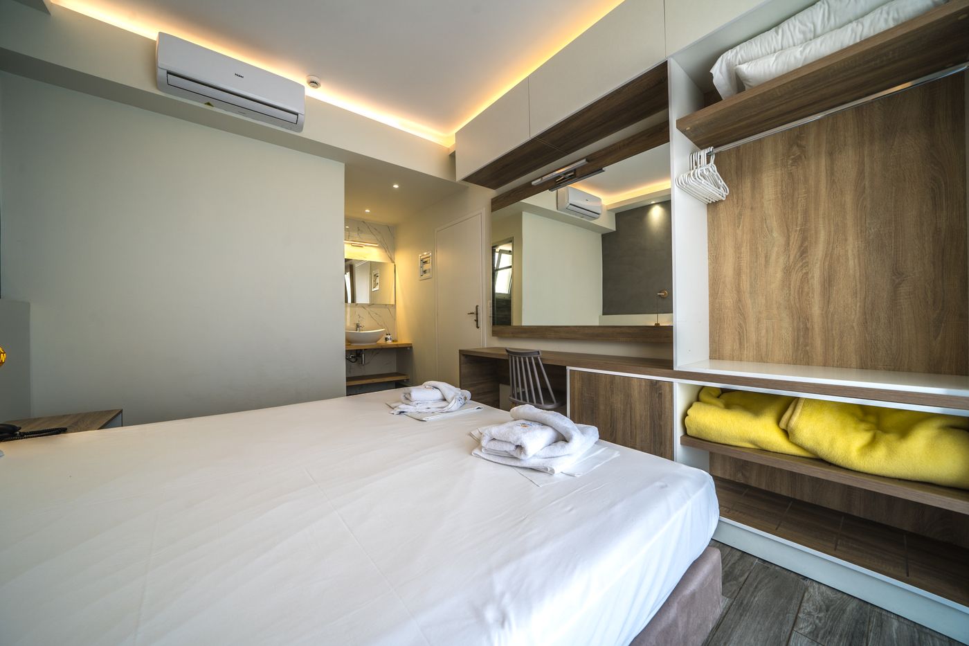 Porto-Kalamaki-Hotel-Apartments-Room-21