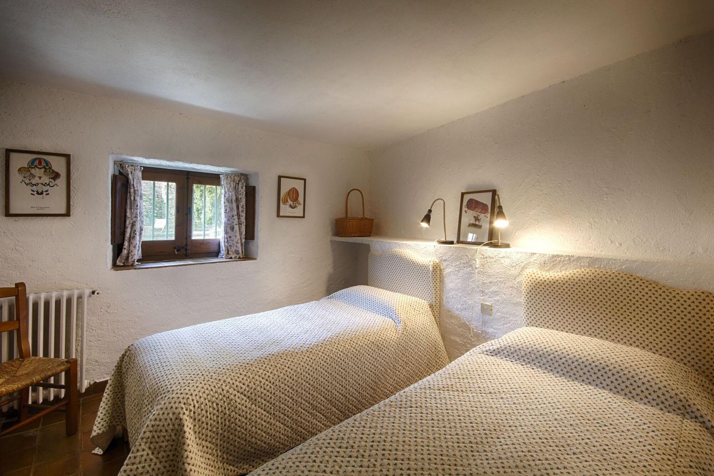 Masia-Can-Pou-Room-18