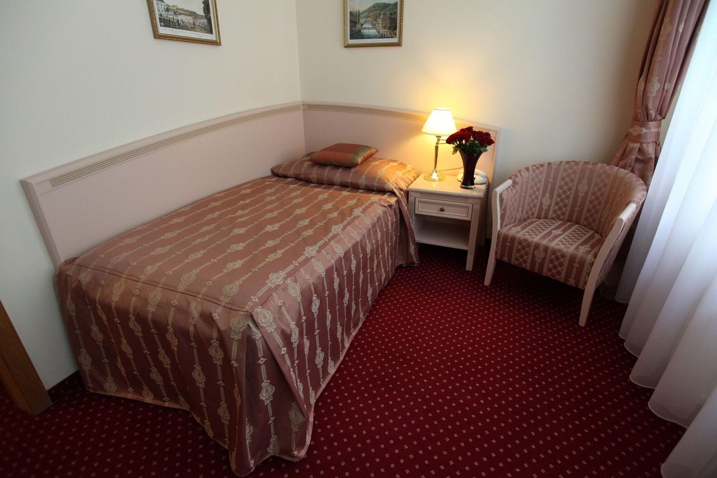 Central-Czech Republic-KARLSBAD-Room-9