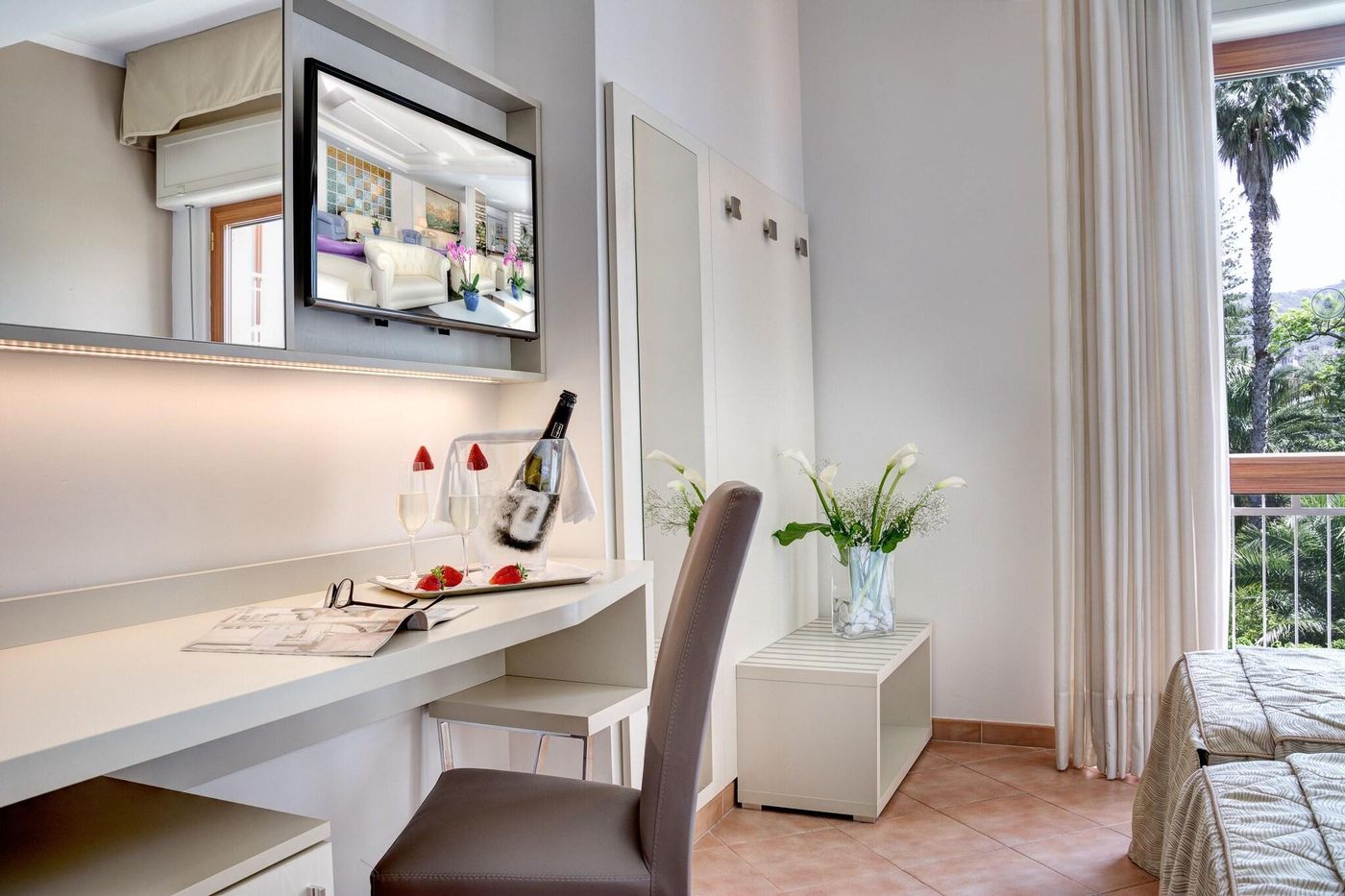 Hotel-Caravel-Room-27