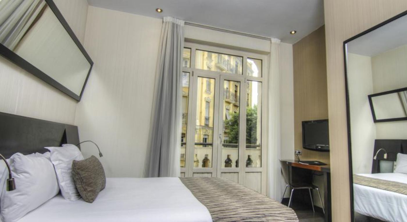 Petit Palace Germanias