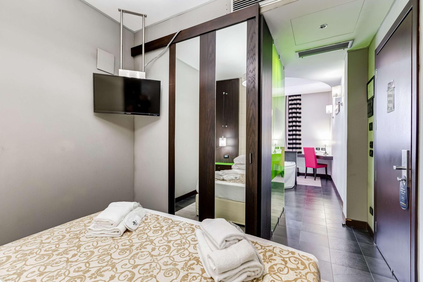 Best-Western-Cinemusic-Hotel-Room-30