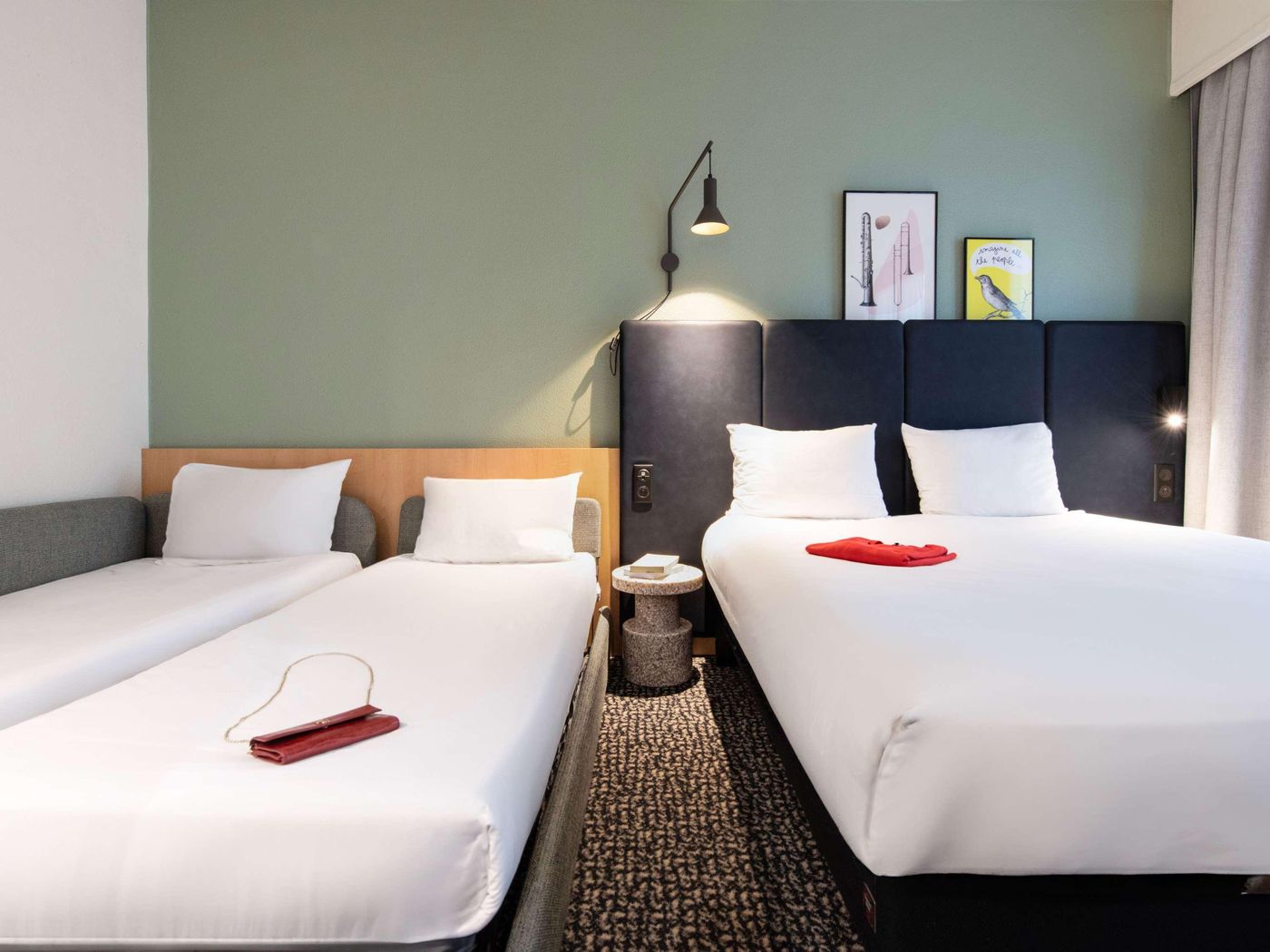 ibis-Paris-Grands-Boulevards-Opera-9th-Room-23