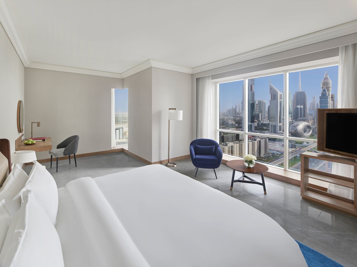 Fairmont-Dubai-Room-5