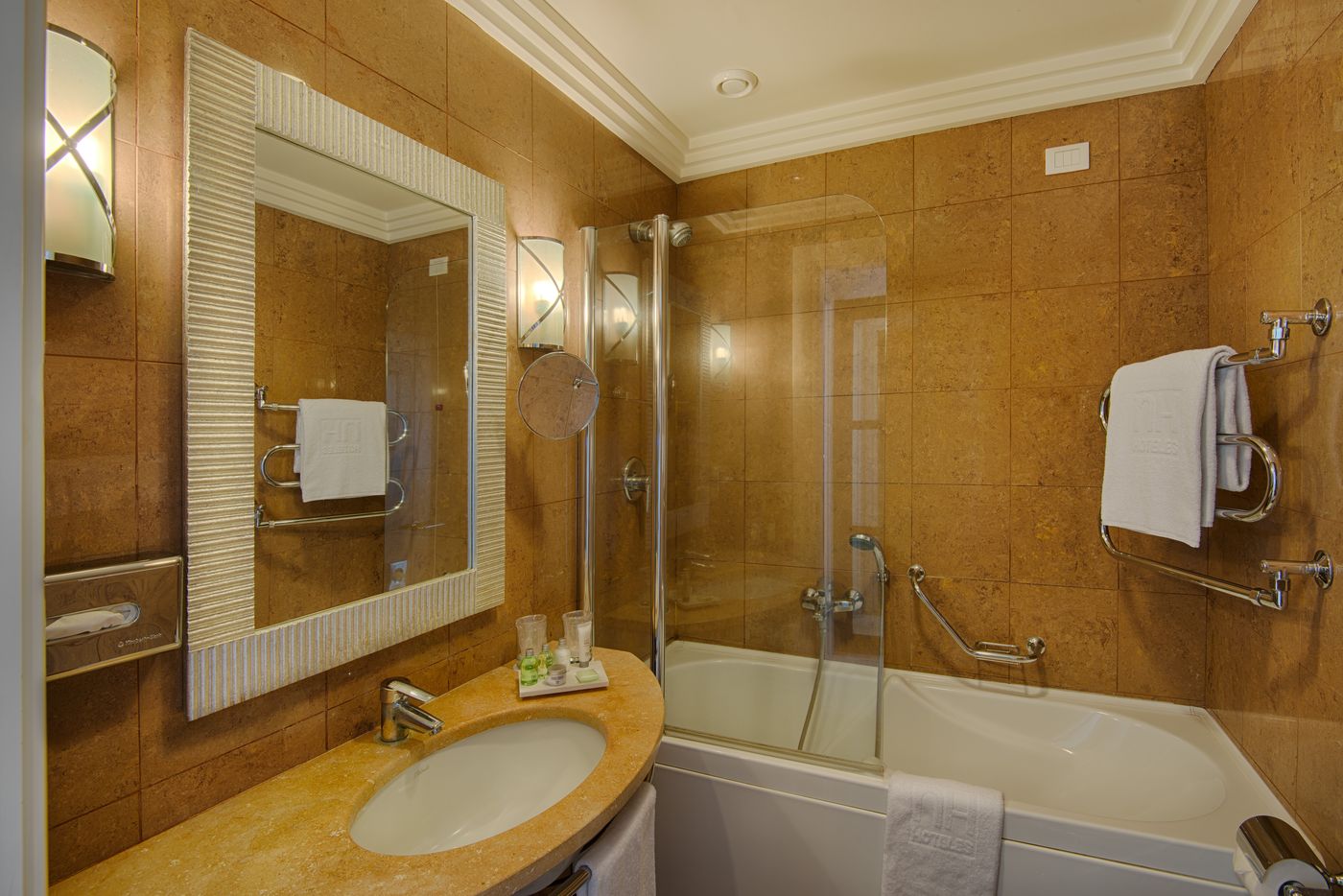 NH-Catania-Parco-Degli-Aragonesi-Room-39