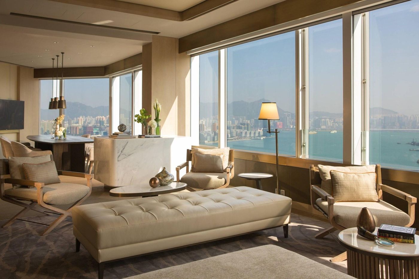 Renaissance-Hong-Kong-Harbour-View-Hotel-Room-5