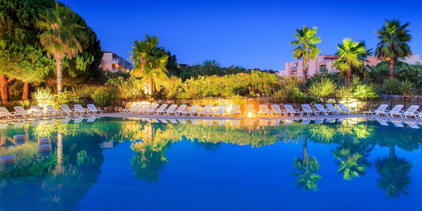 Le-Capet-Sports-and-Entertainment-1