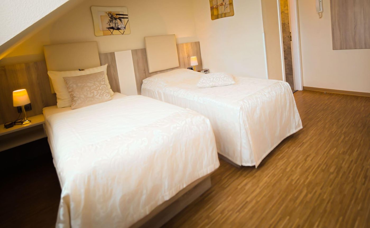 Hotel Carlton Mayfair - Germany - Dã¼Sseldorf - Room - 5