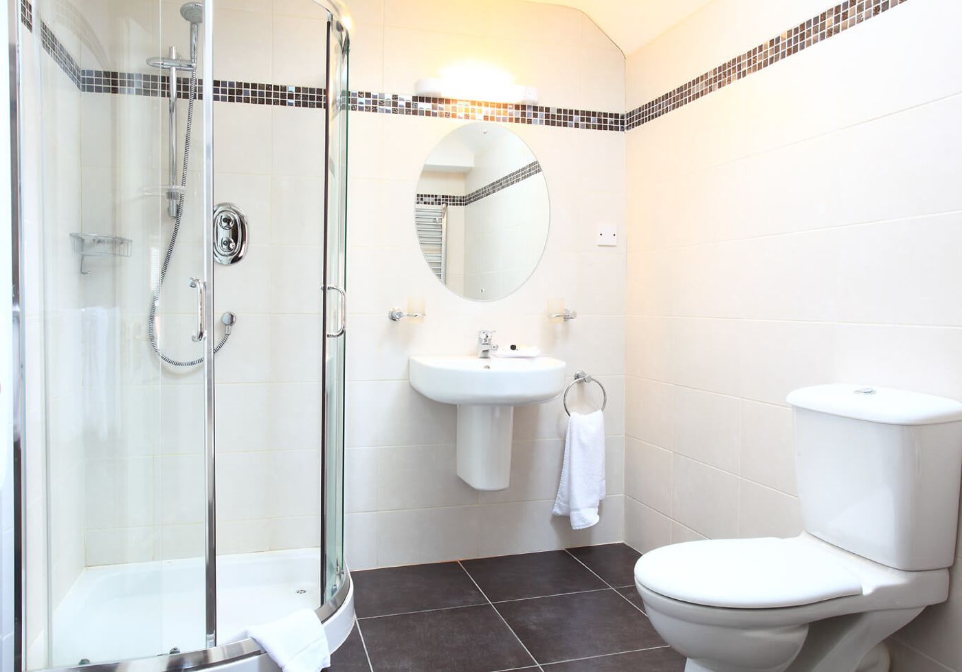 O'Donnabhain's Guesthouse-Ireland-KENMARE-Room-10