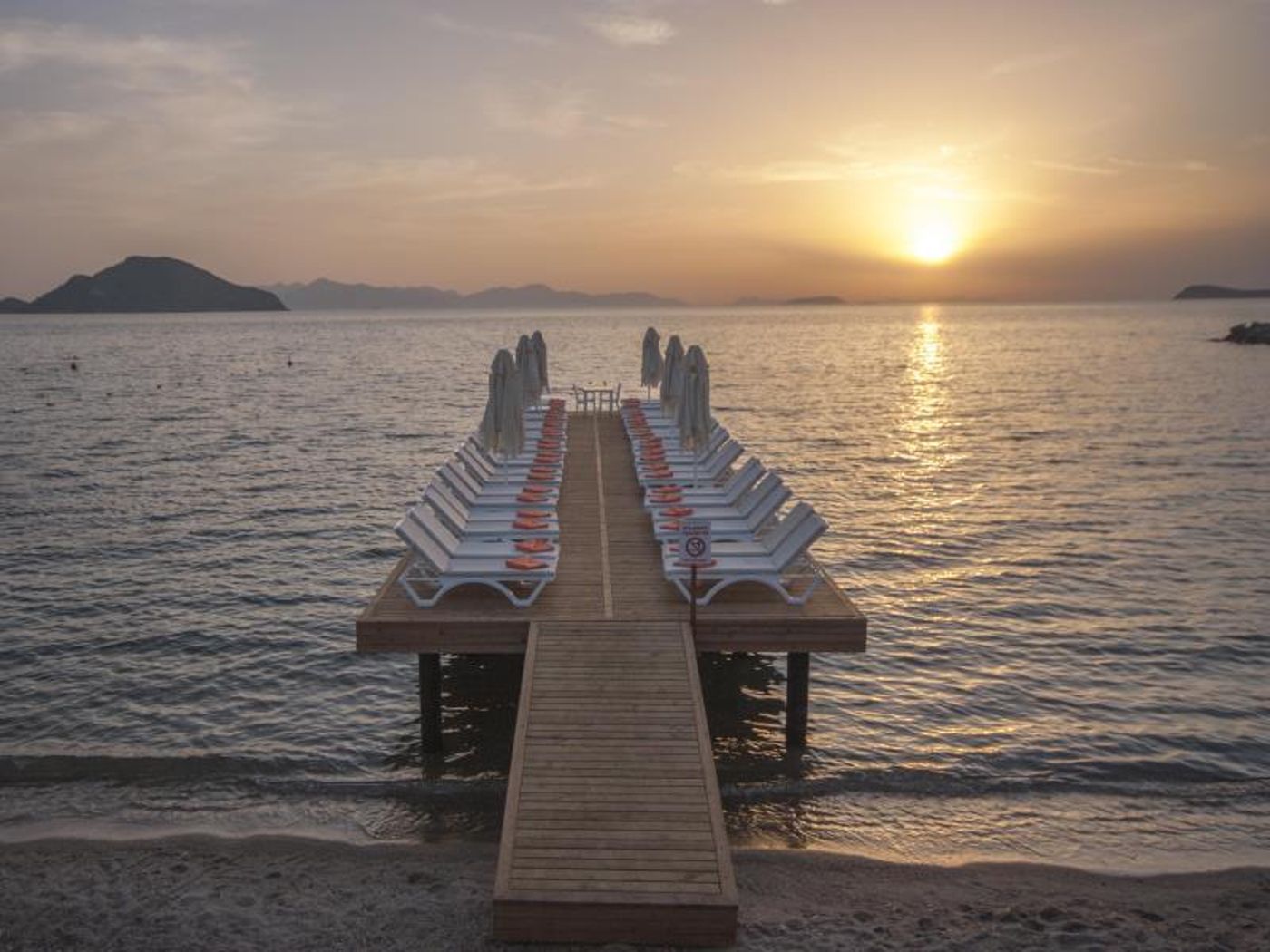 Dragut-Point-South-Hotel-Beach-61