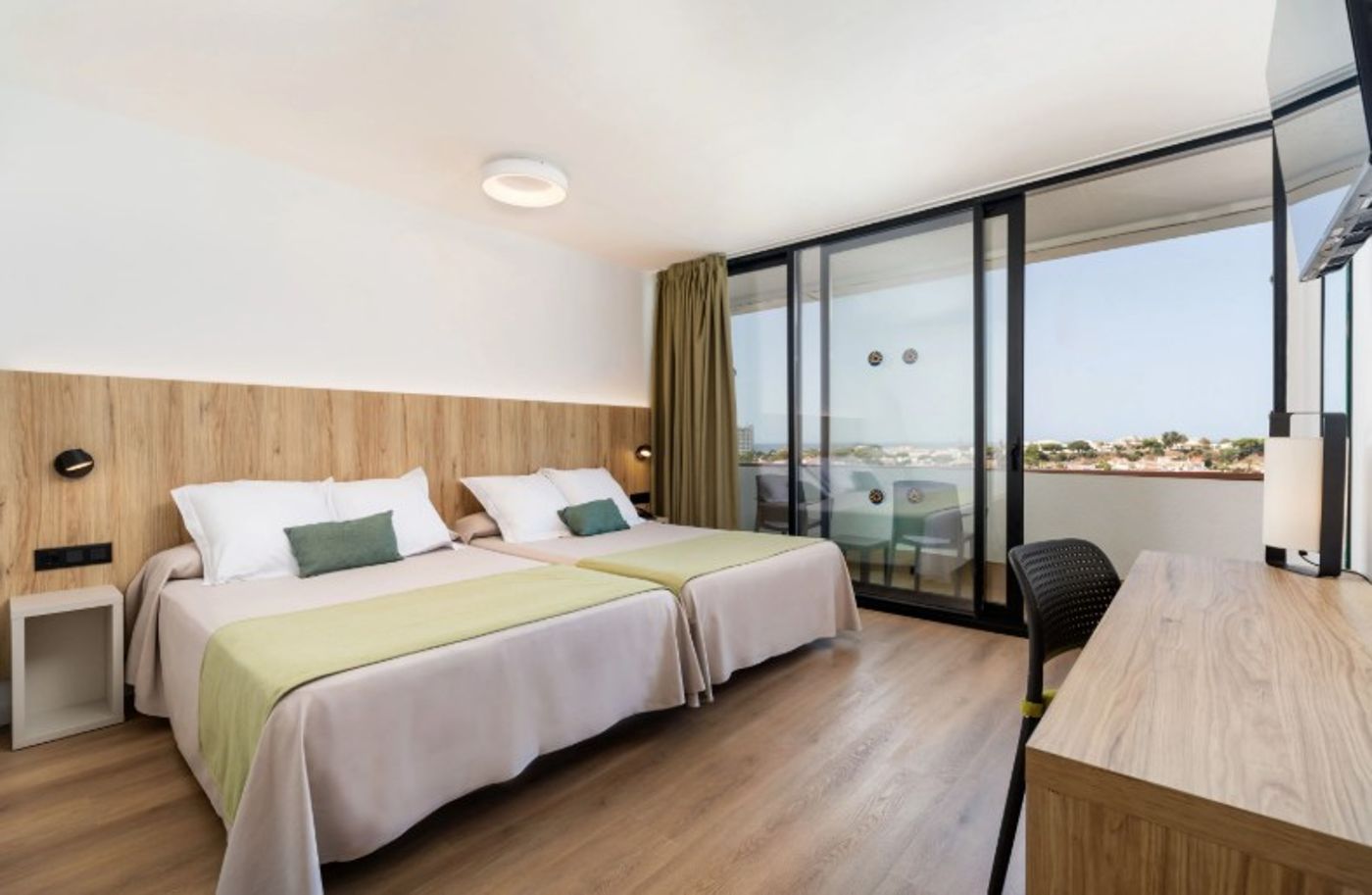 08.04.25 Carabela Beach 