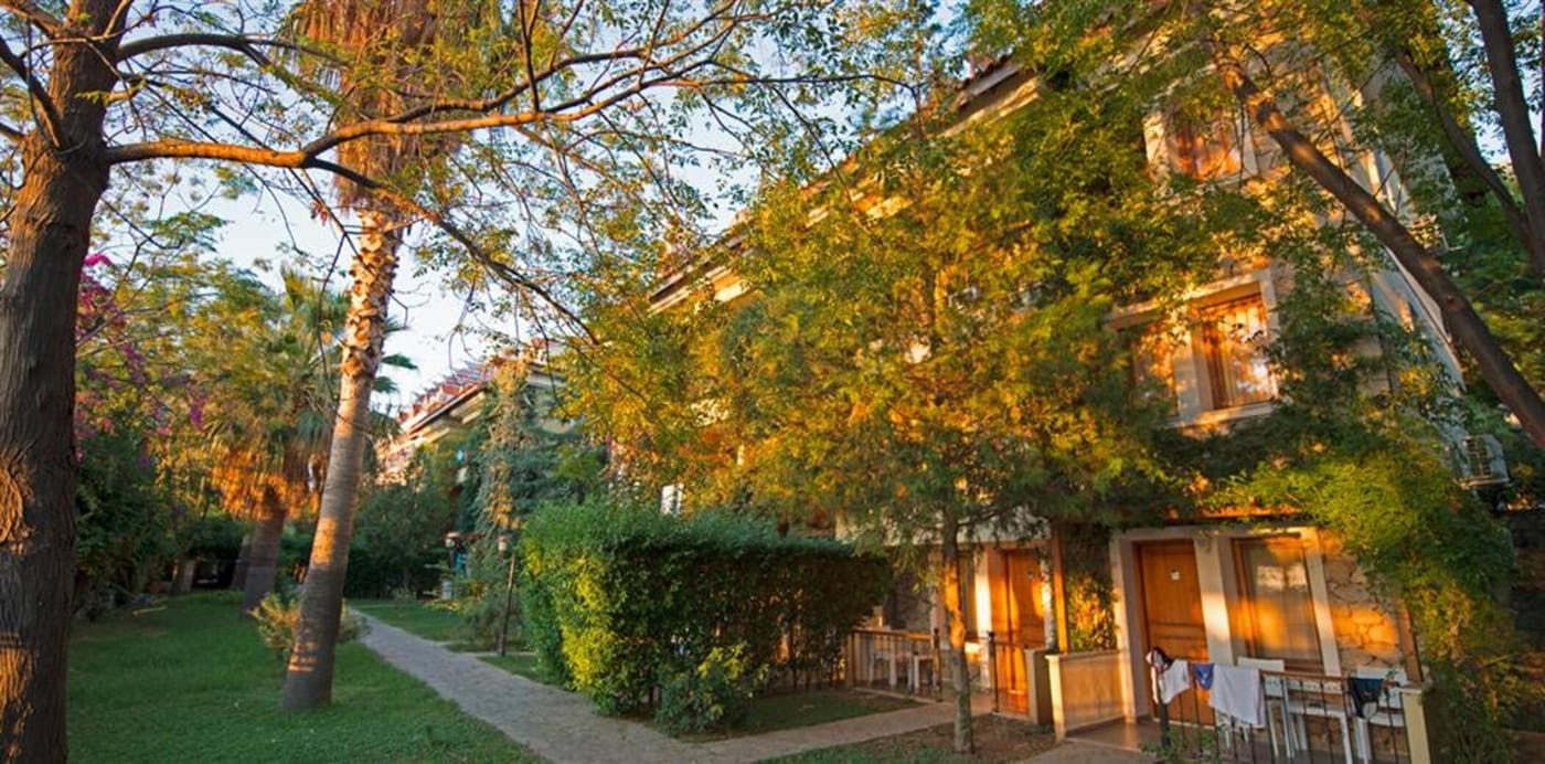 Perdikia-Hill-Family-Resort-General-view-23